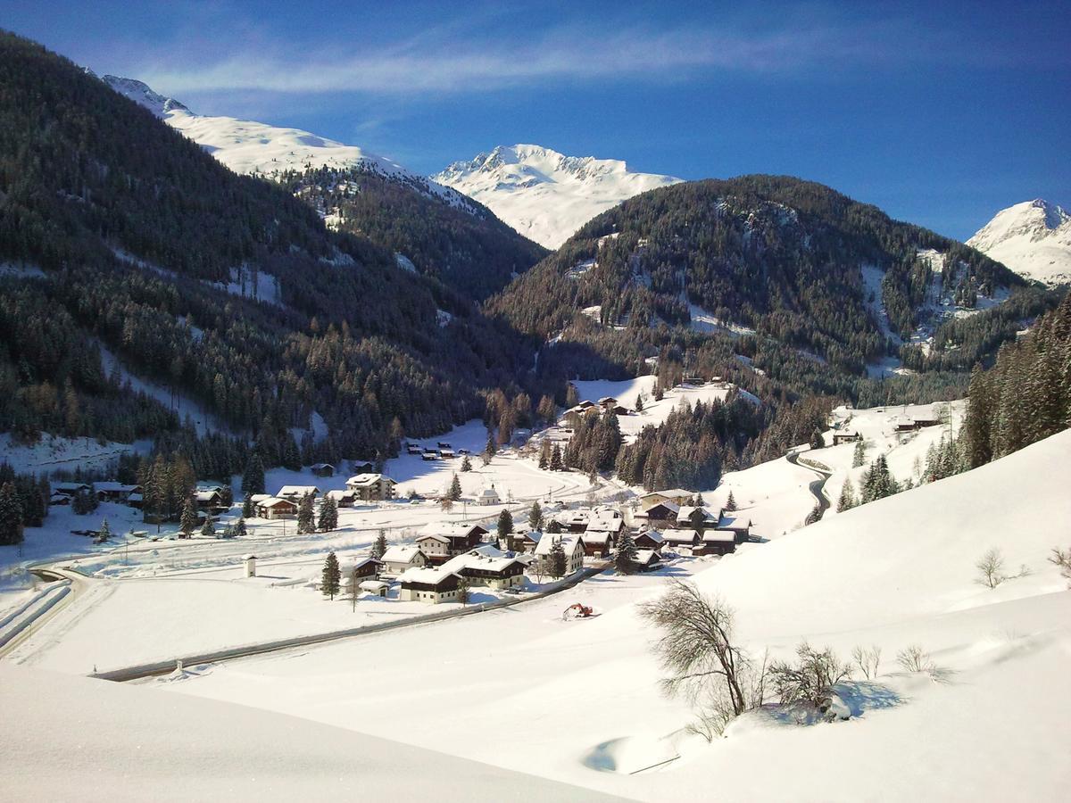 Ledererhof Apartments Sankt Jakob in Defereggen Bagian luar foto